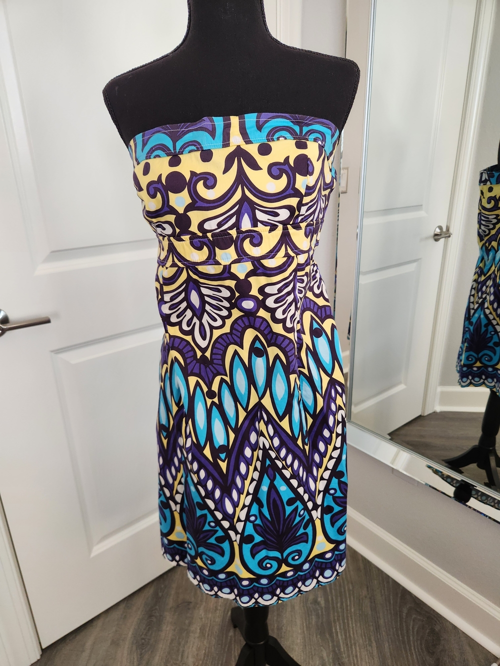 Strapless Printed Sheath Dress in Yellow & Teal